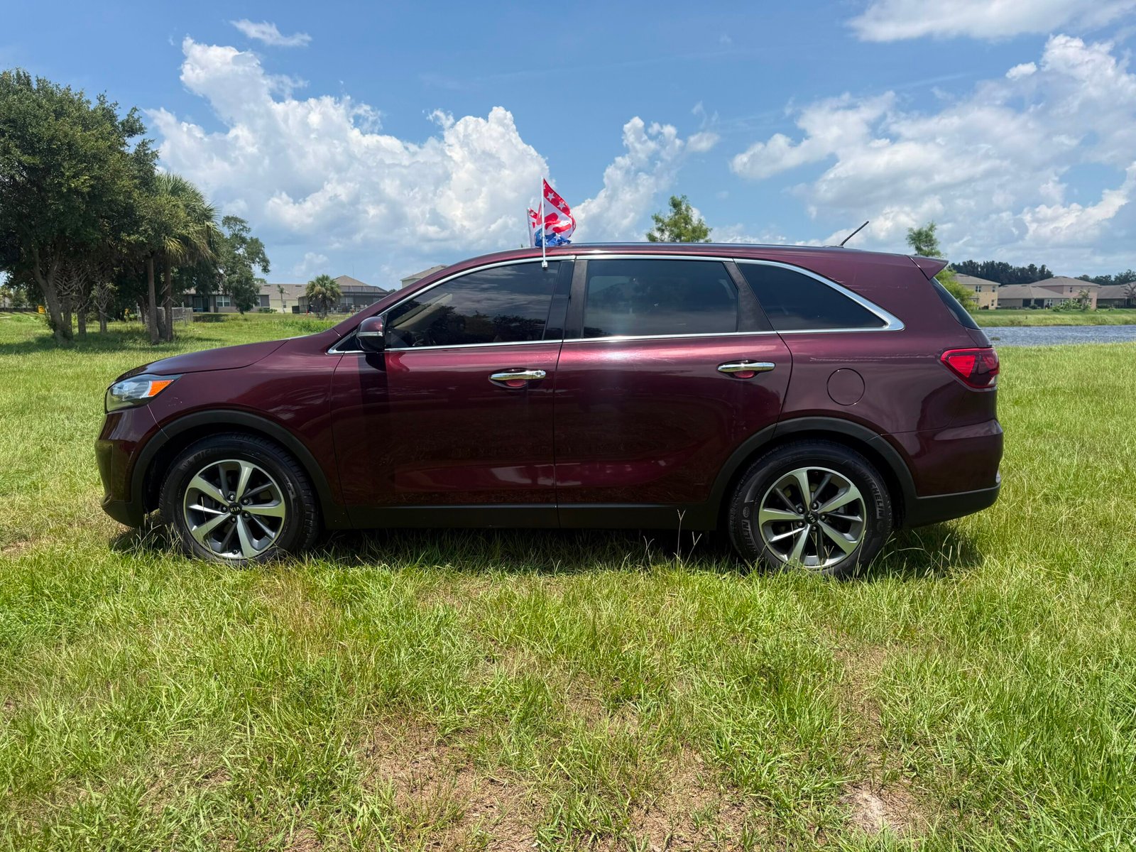 
								KIA SORENTO full									