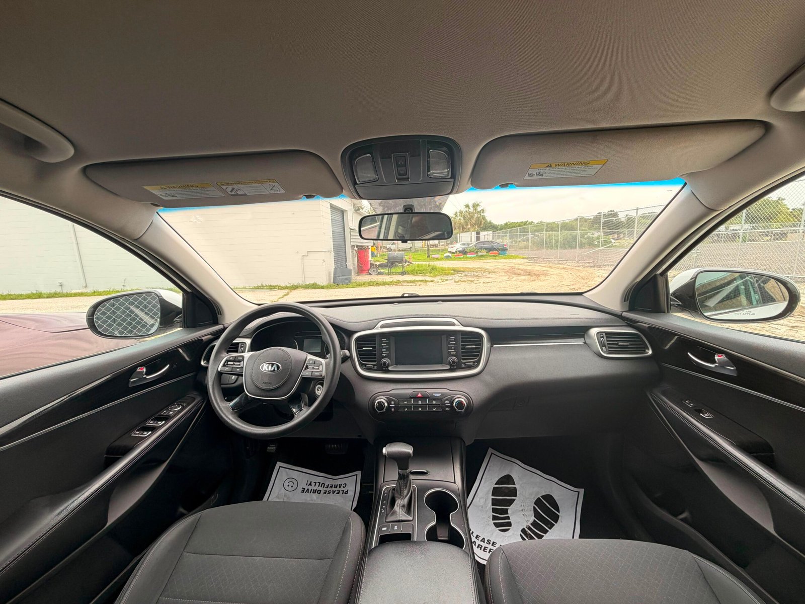 
								KIA SORENTO full									