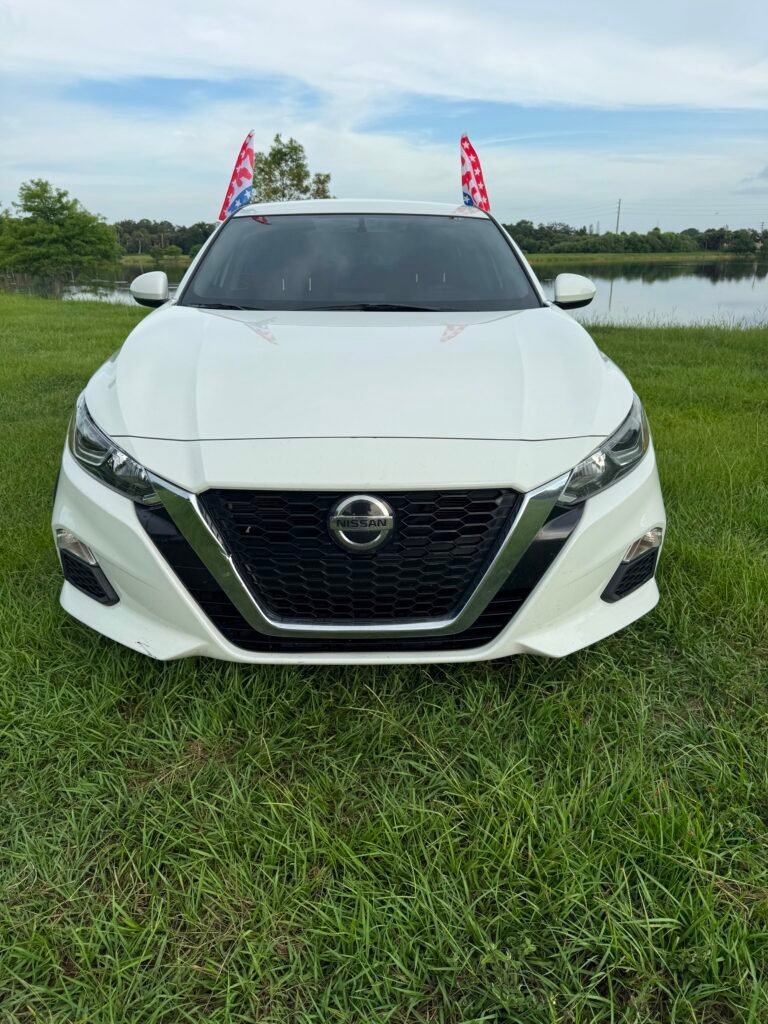 Nissan Altima 2020