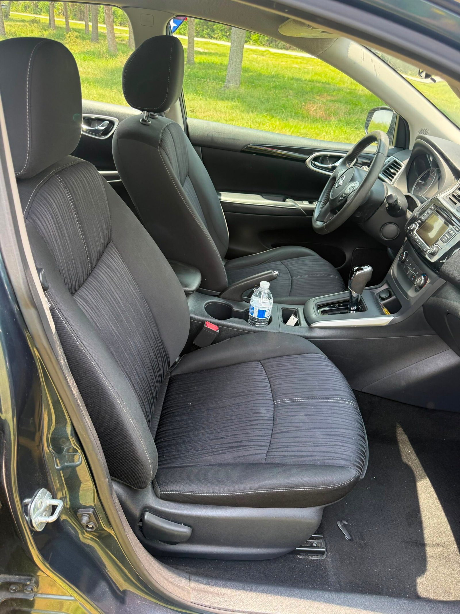 
								Nissan Sentra 2017 full									