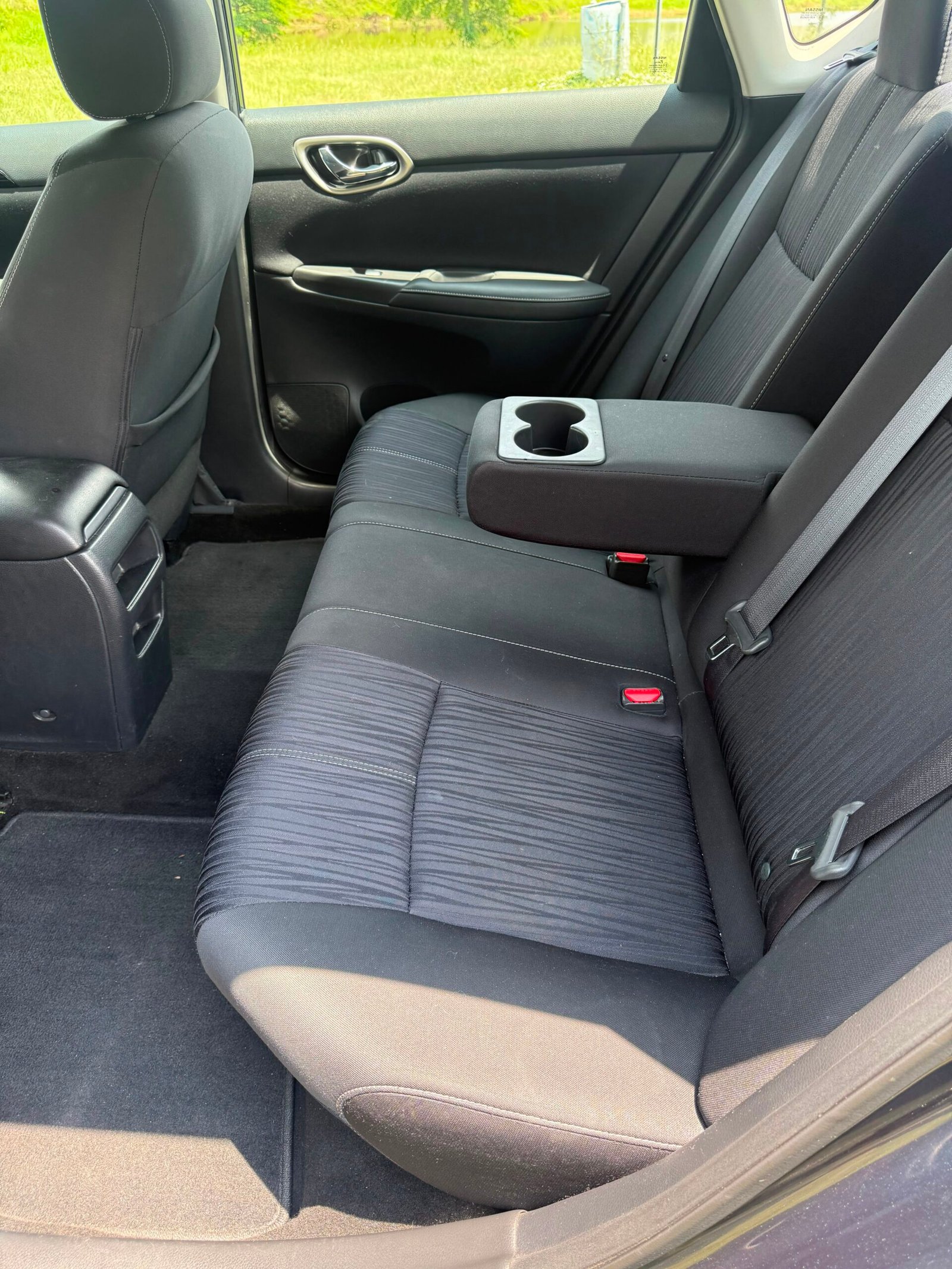 
								Nissan Sentra 2017 full									