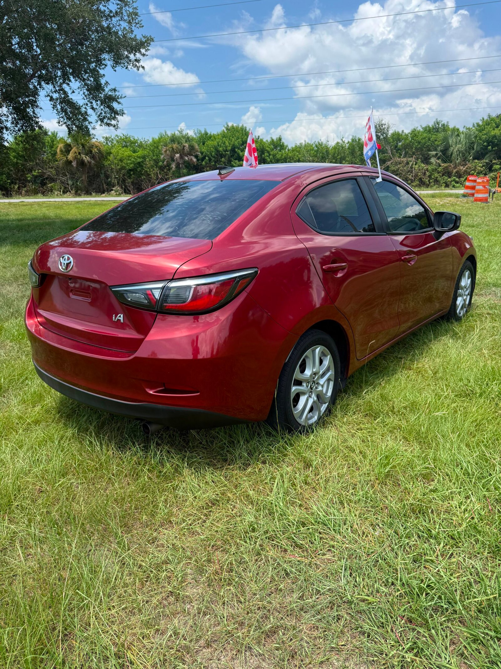 
								Toyota Yaris IA 2018 full									