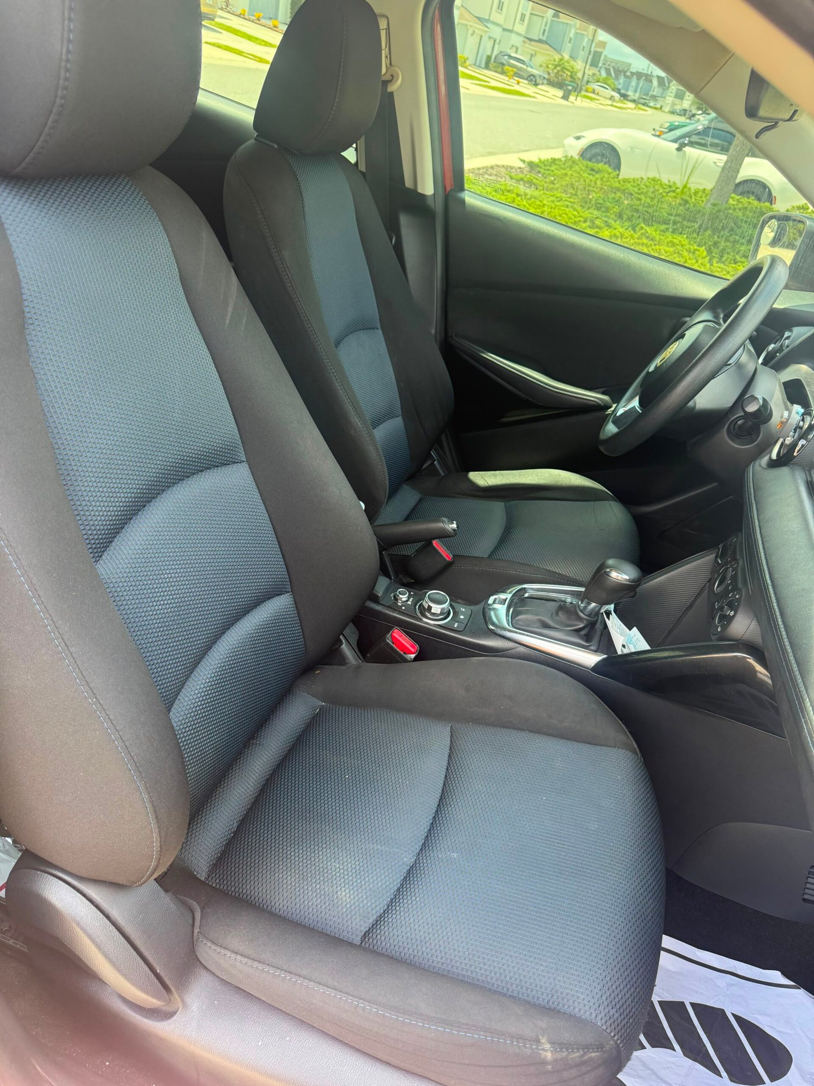 
								Toyota Yaris IA 2018 full									